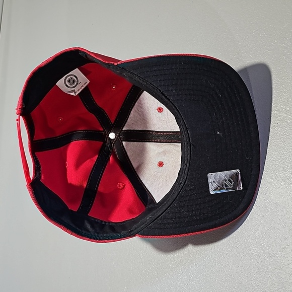 NHL Ottawa Senators red adjustable snap hat - Picture 5 of 7